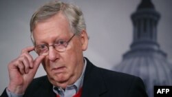 Lideri i shumicës republikane në Senatin amerikan, Mitch McConnell.