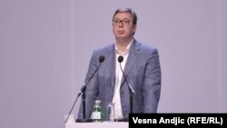 Александар Вучиќ