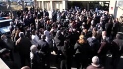 ՊՆ-ի առջև բողոքի ակցիայից հետո վարչապետը հանդիպել է կորած զինծառայողների ծնողներին