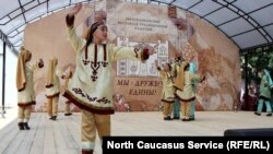 Фестиваль "Мы дружбой едины" в Новолакском районе Дагестана