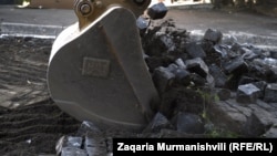 ჯერჯერობით უცნობია, სად წაიღებენ ალექსანდრე ჭავჭავაძის ქვაფენილის ქვებს