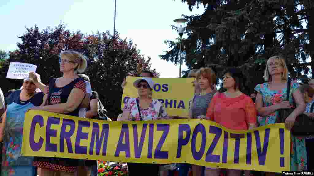 Moldova - Protest of little businessmen, Chișinău