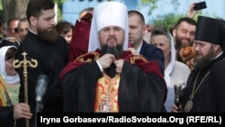 The head of the Orthodox Church of Ukraine, Metropolitan Epifaniy, said the decision "grossly violates one of the fundamental human rights: freedom of conscience and religion."