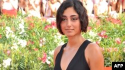 Golshifteh Farahani şəkillərdə