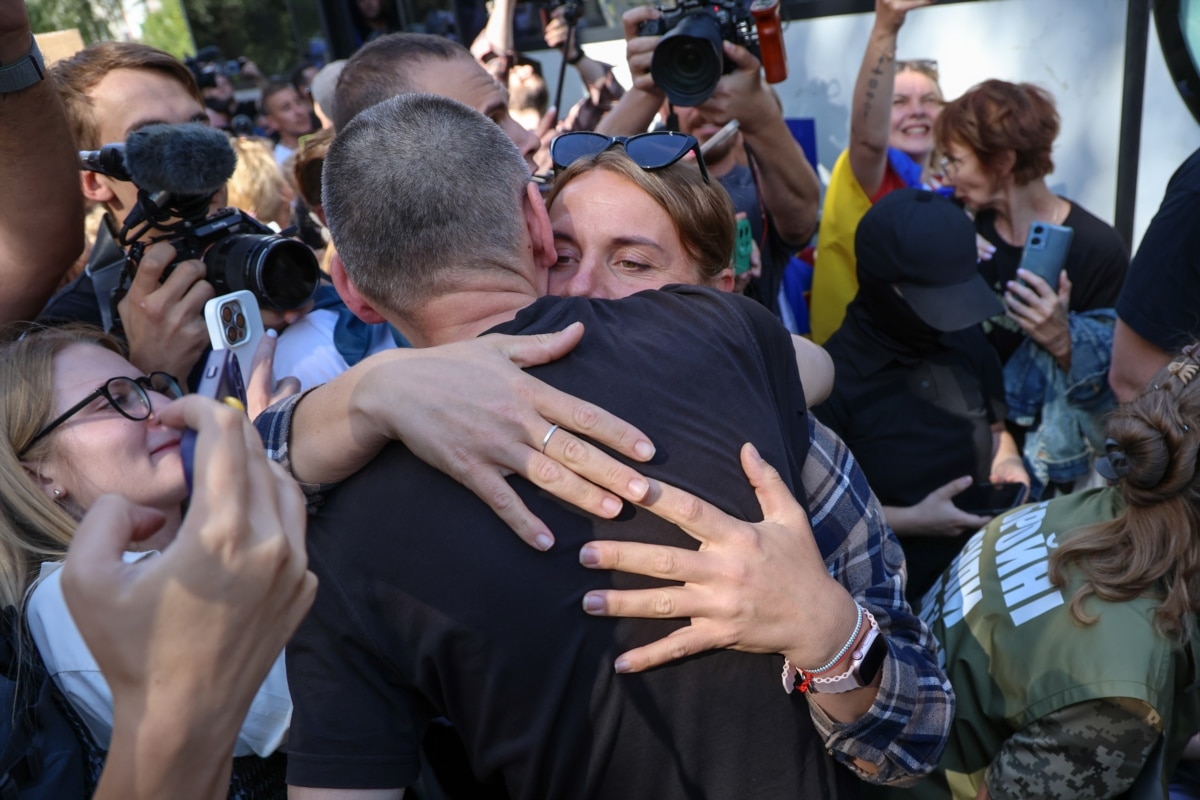 Верховна Рада запровадила право на тримісячну відпустку для всіх військових після полону