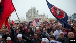 Pamje nga protesta e opozitës në Kosovë, më 28.11.2015