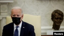 Joe Biden u Ovalnom uredu Bijele kuće, Washington (20. april)