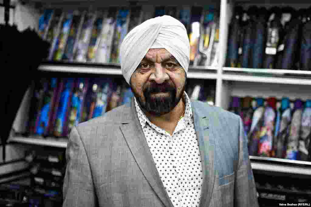 Karpal Singh fled Kabul in 1990, just months after the Soviet withdrawal from Afghanistan. A member of the Sikh religious minority, he was a well-off merchant in the Afghan capital. &ldquo;Sikhs and Hindus had a good life back then,&rdquo; he says. &ldquo;But everything changed in the 1980s when the mujahedin and [their] extremist Islam ideology swept through Afghanistan.&rdquo; Singh says there are around 2,000 Afghan Sikhs and Hindus in Moscow.