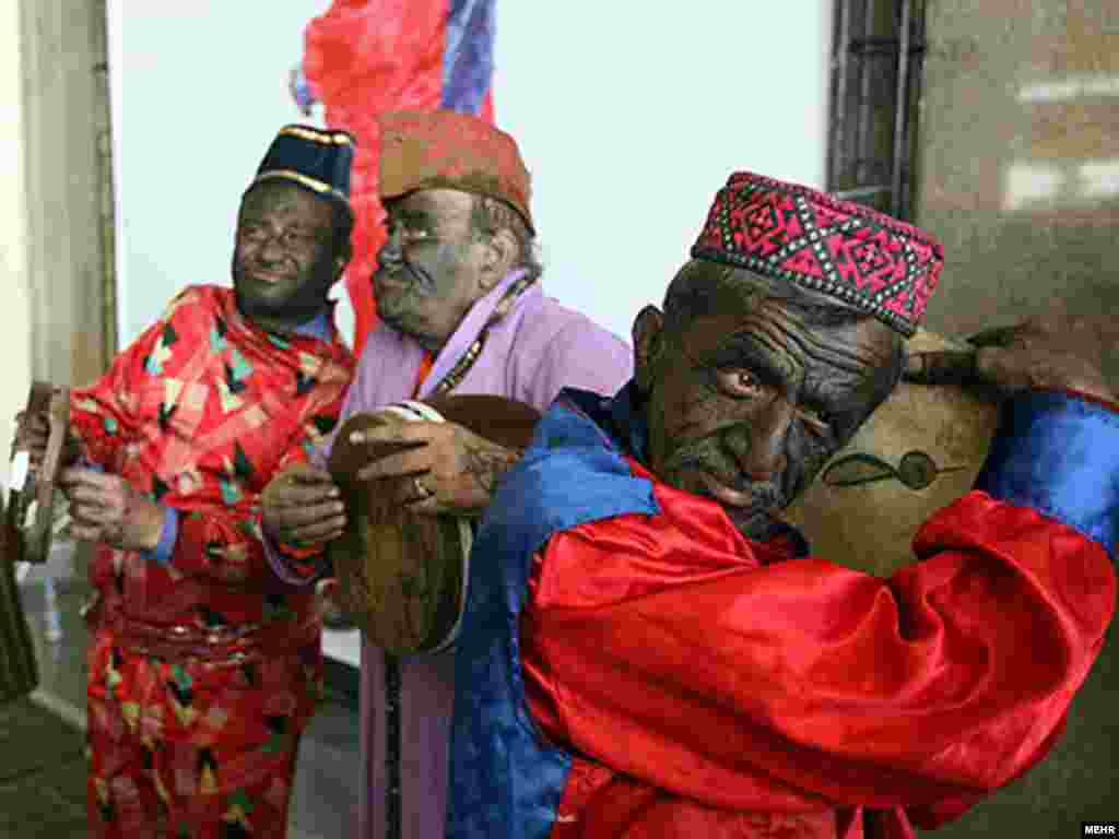 حاجی فیروز در جشن ثبت ملی نوروز در تهران. عکس از مهر