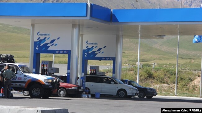 «Газпром» - крупнейший игрок на рынке ГСМ Кыргызстана. Архивное фото.