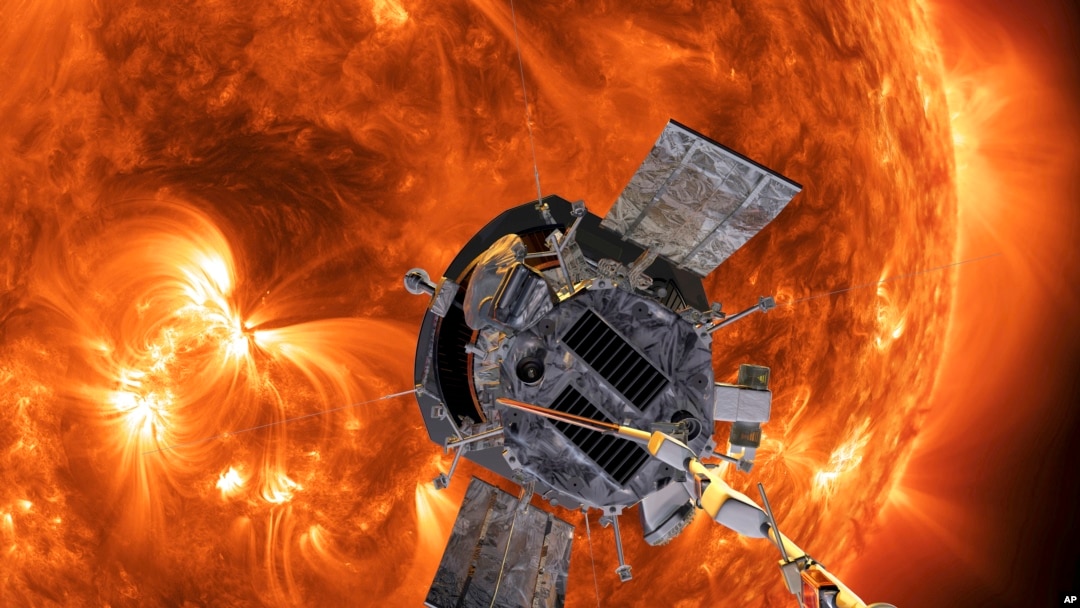 Sonda solară Parker în apropierea Soarelui.