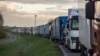 Блокування кордону: у ДПСУ розповіли, скільки вантажівок перебуває в чергах у Польщі 