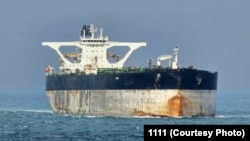 Нефтяной танкер Bella 1, который находится под американскими санкциями