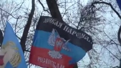 Лидеры группировок «ДНР» и «ЛНР» возложили цветы к памятнику Хмельницкого в Крыму (видео)