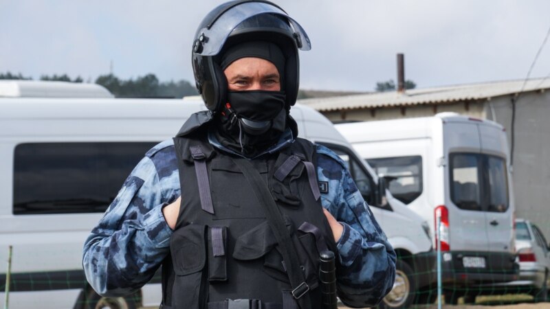 Симферополь: Росгвардейца судят по обвинению в ограблении крымчанина во время патруля