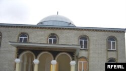 Siyəzəndə son illər 4 məscid tikilib