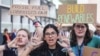 Активісти протестують проти використання викопного палива на полях кліматичного саміту ООН COP28 у Дубаї, 5 грудня 2023 року