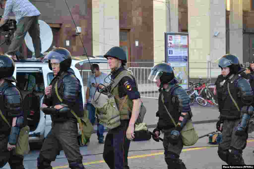 Москва, Манежная, 18 июля 2013