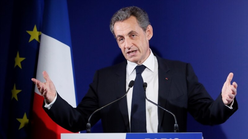 Франциядә элекке президент Николя Саркози тоткарланган 