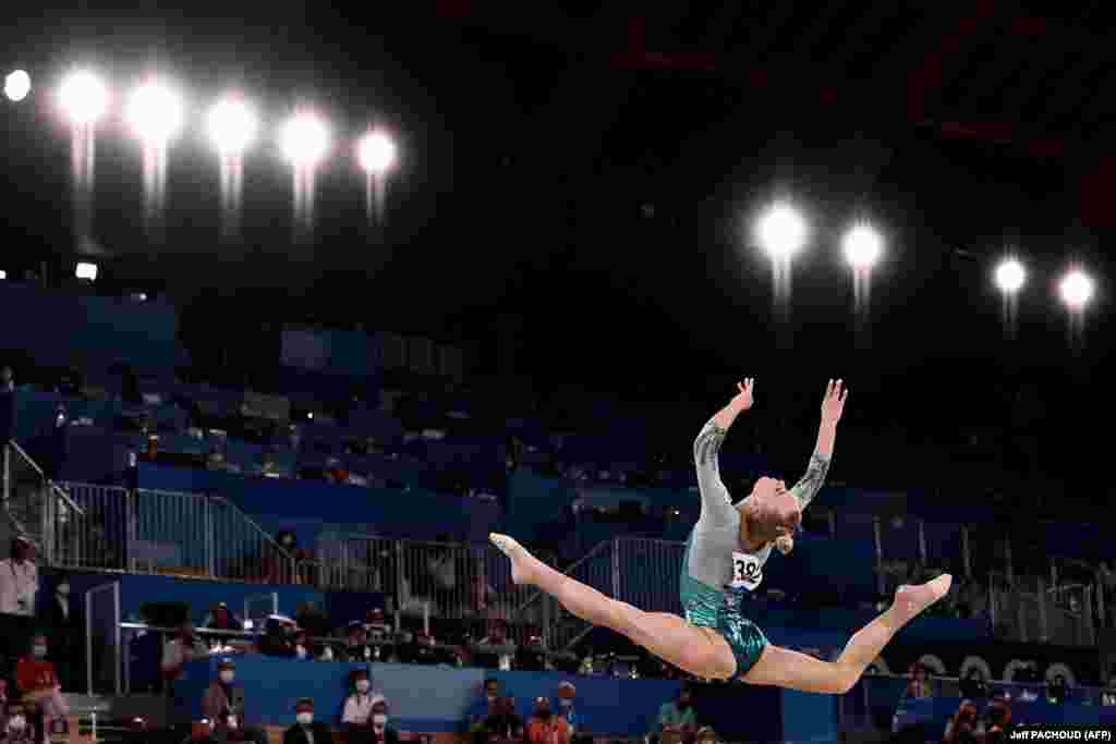 Russia's Angelina Melnikova competes in the artistic gymnastics women's floor exercise final during the Tokyo 2020 Olympic Games at the Ariake Gymnastics Centre in Tokyo on August 2, 2021. 