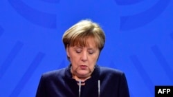 Angela Merkel în cursul declarației pentru presă de astăzi