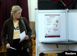 На адным з выбарчых участкаў у Рызе