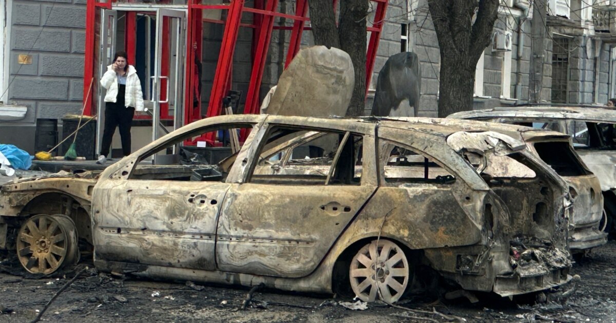 російська армія вдарила по передмістю Сум, загинула дівчина російська армія вдарила по передмістю Сум, загинула дівчина