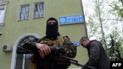 Separatiști in Kramatorsk.