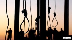 Müntəziri İranda kütləvi edamlara qarşı çıxırdı