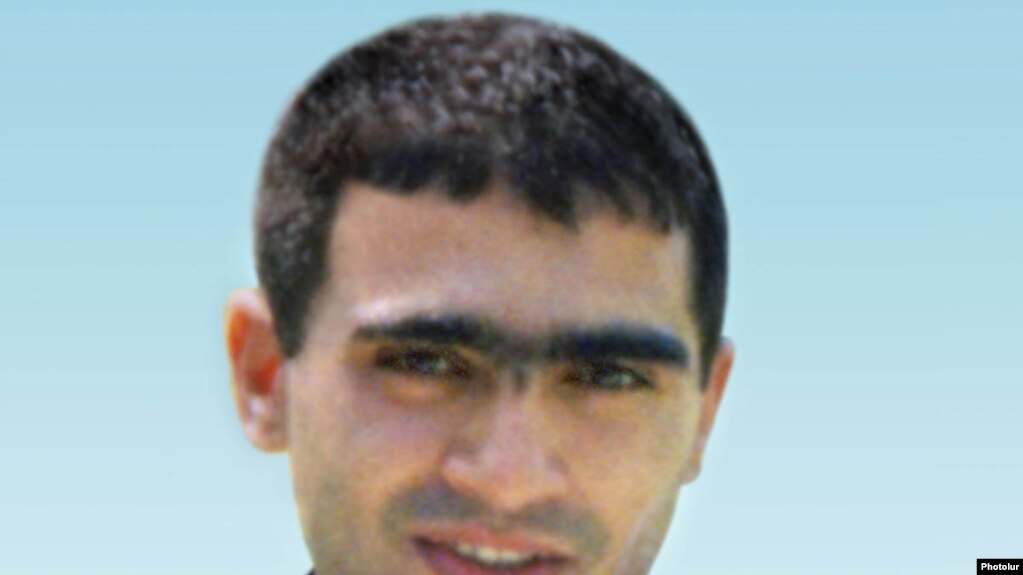 Արտակ Նազարյան