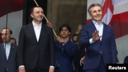 ორგზის ექსპრემიერ ირაკლი ღარიბაშვილს საპროცესო შეთანხმებით 5-წლიანი პატიმრობა მოუწევს, - ამბობს პროკურატურა. ფოტო არქივიდან