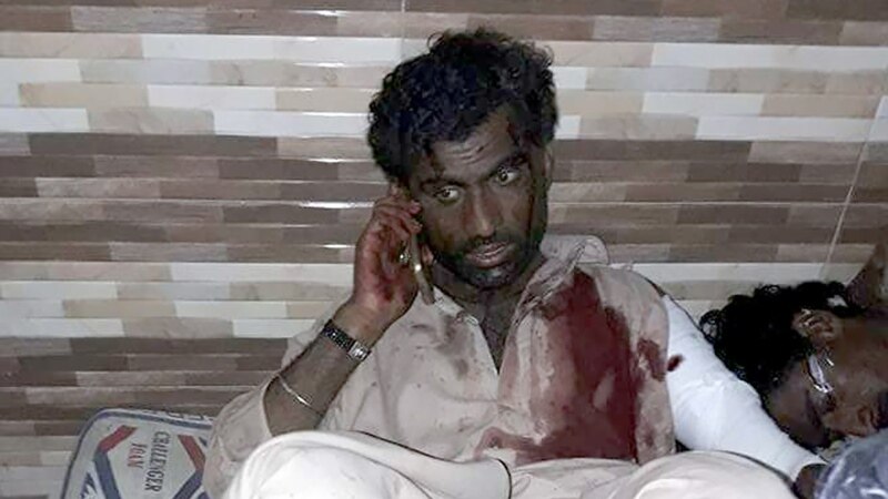 При взрыве на юге Пакистана погибли более 70 человек 