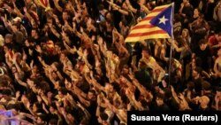 Իսպանիա - Կատալոնիայի անկախության կողմնակիցների հանրահավաք Բարսելոնայում, 3-ը հոկտեմբերի, 2017թ․