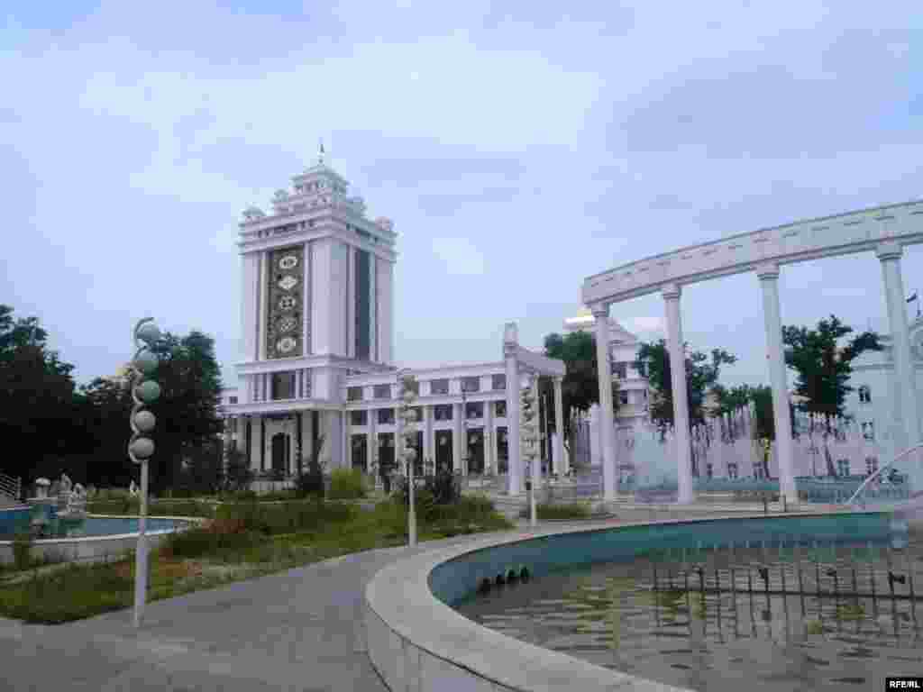 Türkmənistan, Aşxabad.
