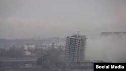 Знесення багатоповерхівки в Севастополі, архівне фото