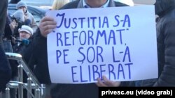 Un protest al simpatizaților Partidului Acțiune și Solidaritate. Imagine de arhivă