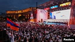 Armenia - People attend an election campaign rally of the Strong Armenia bloc in Yerevan, June 3, 2026.