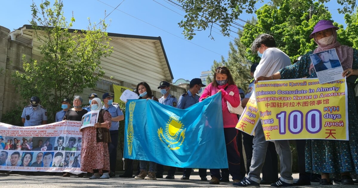 Порно Вика Керекеш Қара әйел анальный секс