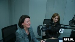 Presidentja Jahjaga gjatë intervistës dhënë Radios Evropa e Lirë.