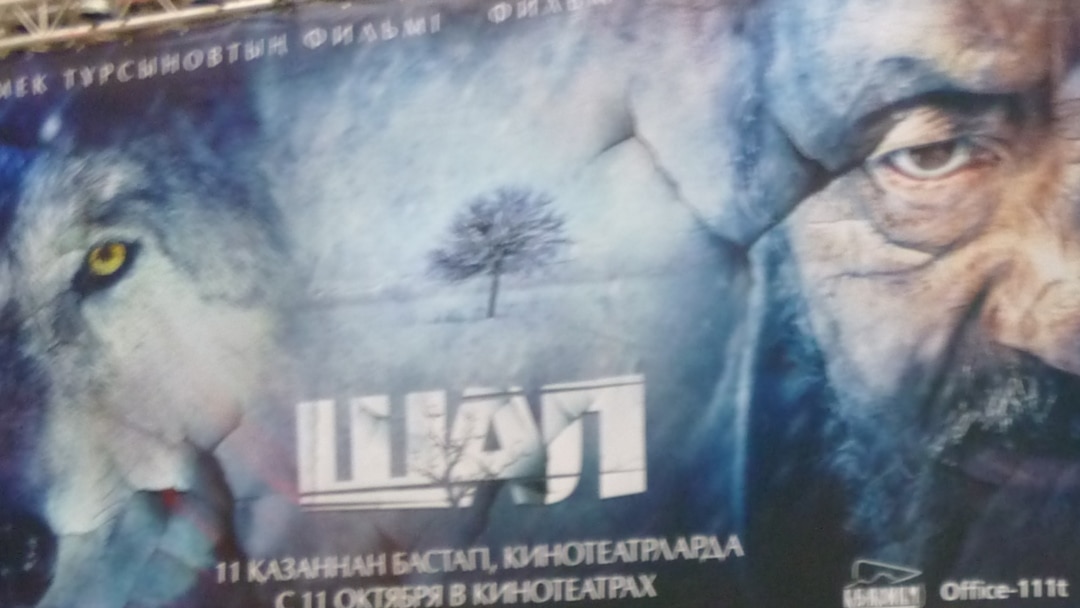 Күйеуі әйелімен достарымен ұйықтайды порно