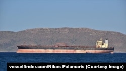 "იზოლა" საბერძნეთის ტერიტორიულ წყლებში ცურვისას. ფოტო 2022 წლის 30 ივლისსაა გადაღებული