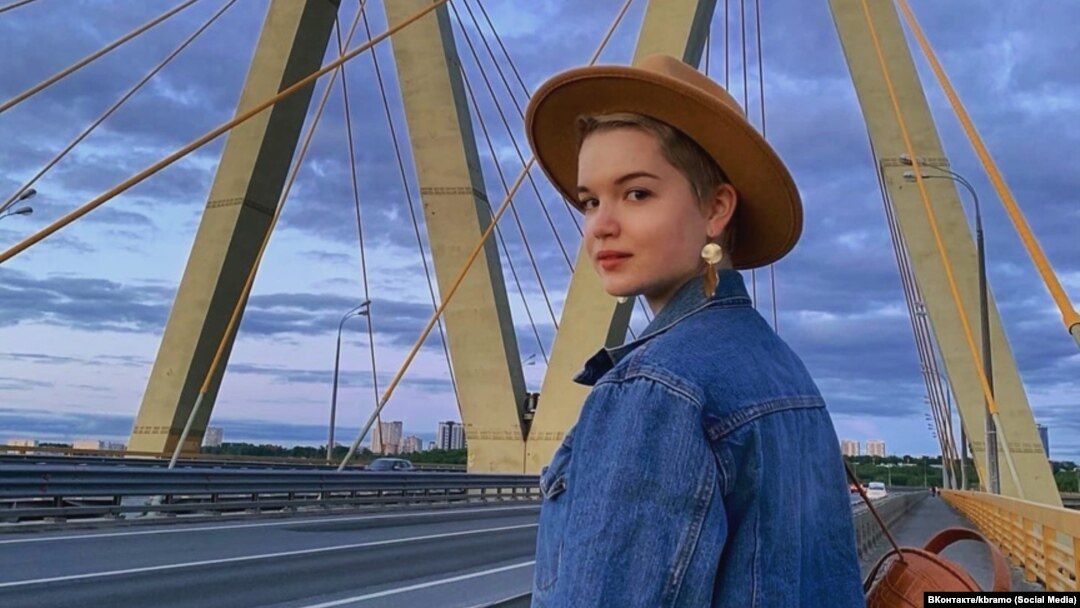 Ксения Абрамова 