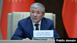 Адылбек Касымалиев.