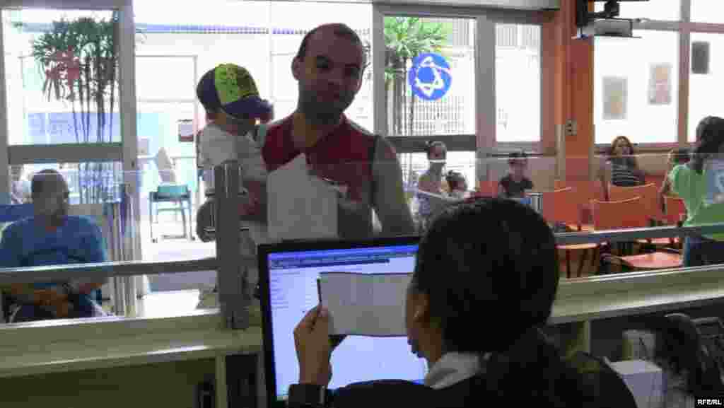 Paraisapolis Community Program #28