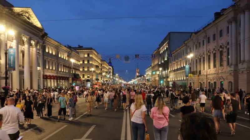 Санкт-Петербургда коронавируска каршы жаңы чектөөлөр киргизилет