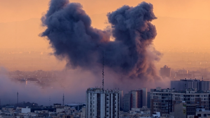 Un nou front în războiul din Iran? SUA iau în considerare înarmarea grupărilor de opoziție kurde iraniene