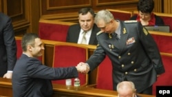 Vitalij Kličko čestita Kovalu na izboru na mesto ministra odbrane Ukrajine