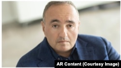 Александр Роднянский