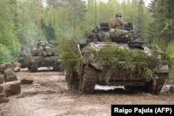 Вучэньні войскаў NATO каля эстонска-расейскай мяжы, травень 2021