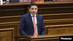 Armenia - Finance Minister Vahe Hovannisian addresses the Armenian parliament, December 3, 2024. 